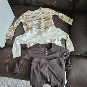 Baby Gap Organic pj separates in 6-12 months